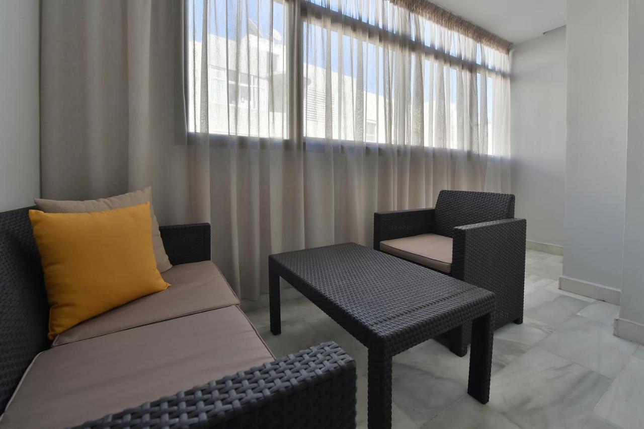 Le Yacht Suites Hotel Casablanca Bagian luar foto