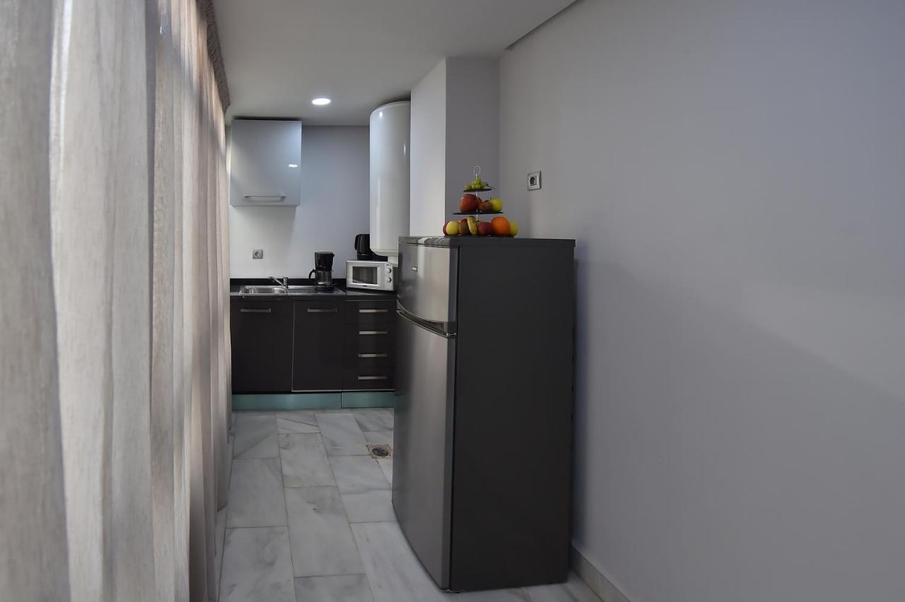 Le Yacht Suites Hotel Casablanca Bagian luar foto